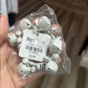 NWT Pier 1 Holiday Napkin Rings with Bells